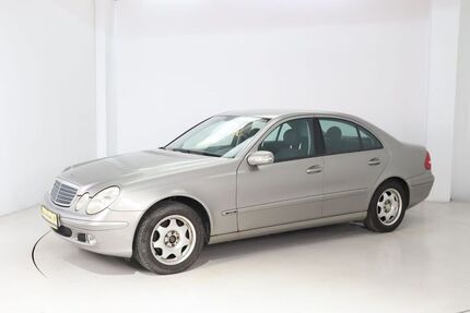 Mercedes E 200