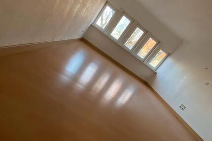 Wohnung Völklingen - 4 Zimmer, 90 m&sup2;, 690&euro; | Angebot:26349882