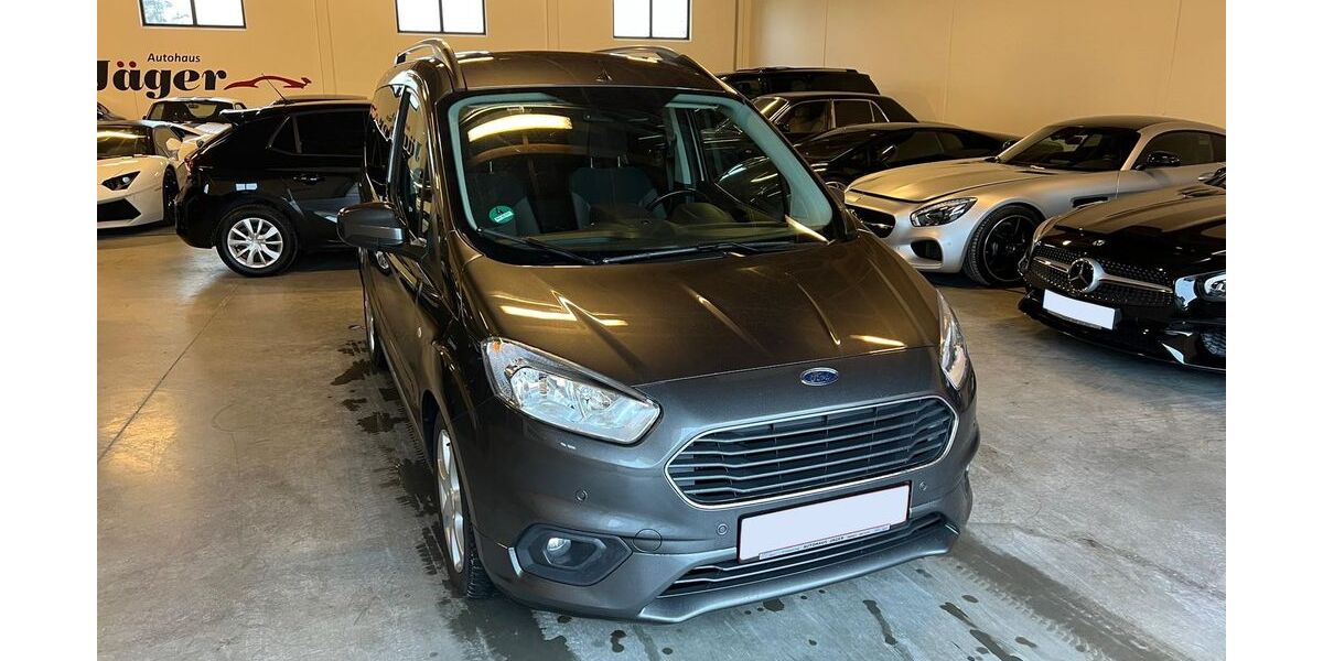 Ford Tourneo Courier 128.148 km 8.990 &euro; Tittmoning 84529