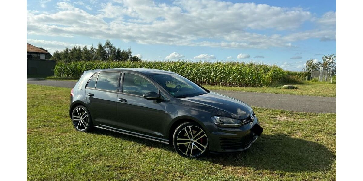 VW Golf 134.000 km 17.100 &euro; Lamstedt 21769