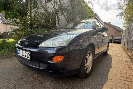 Ford Focus 236.000 km 1.300 &euro; Gütersloh 33334