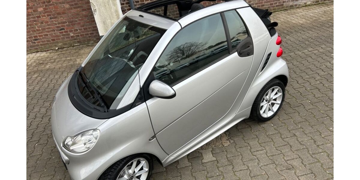 Smart ForTwo 109.100 km 6.450 &euro; Köln 51069