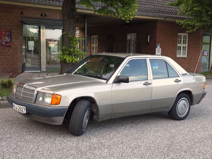 Mercedes-Benz 190 314.600 km 5.800 € Hamburg 22089