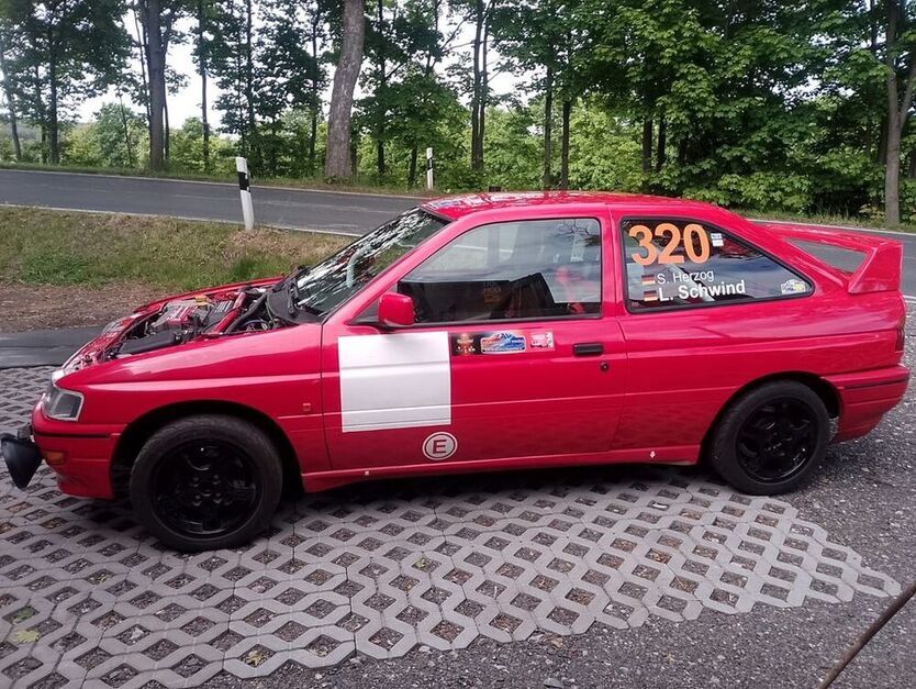 Escort