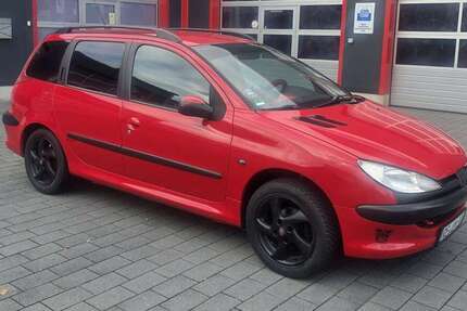 Peugeot 206 143.000 km 2.900 € Huchenfeld (Pforzheim) 75181