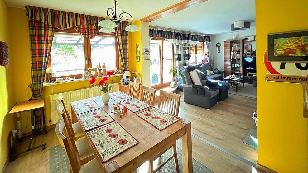 Sehr schönes großes Einfamilienhaus nur 200 Meter vom Badesee entfernt in Neustadt-Glewe 6 zimmer