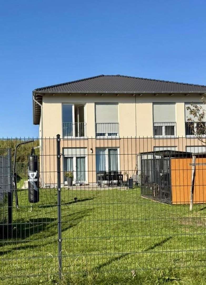 Haus zum Mieten in Schöneiche 2.100 € 140 m² 5 zimmer