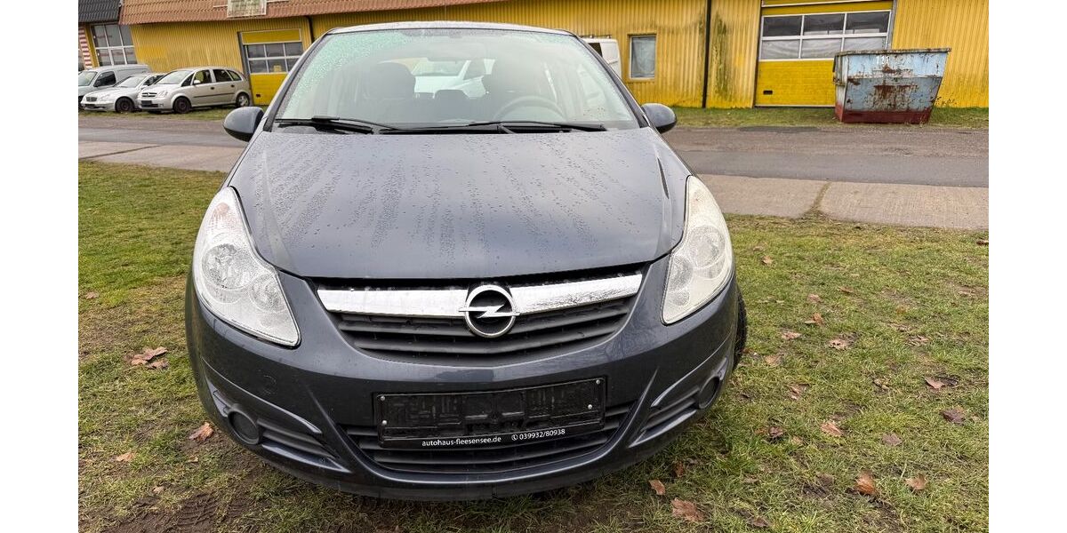 Opel Corsa 213.505 km 1.299 &euro; Parchim 19370