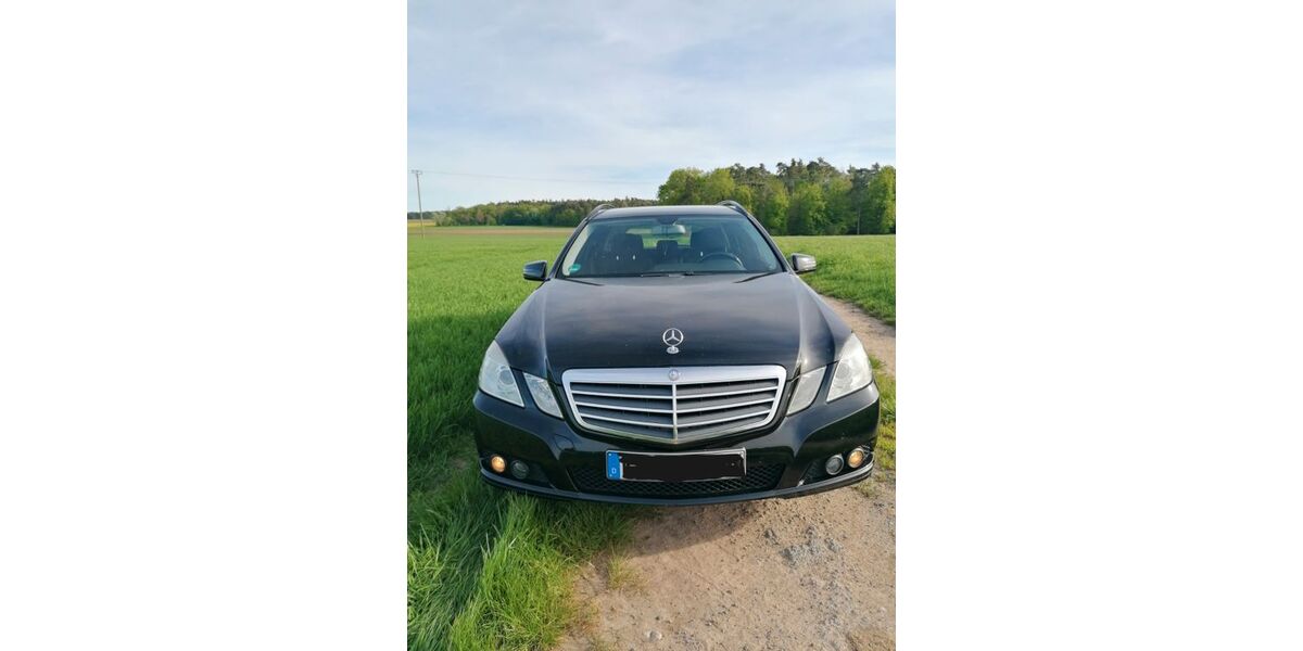 Mercedes-Benz E 220 253.350 km 17.900 &euro; Stein 90547