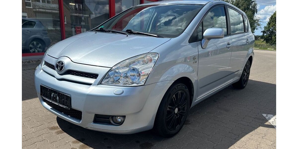 Toyota Corolla Verso 130.123 km 4.499 &euro; Visselhövede 27374