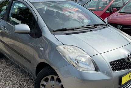 Toyota Yaris 81.354 km 4.990 &euro; Berlin 13089