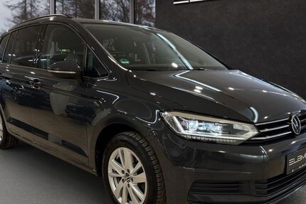 VW Touran 215.342 km 13.800 &euro; Hamburg 20537