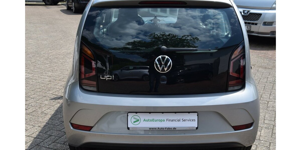 VW up! Move up Klima*maps & more*Sitzheizung + WR 80.000 km 9.480 &euro; Rastede 26160