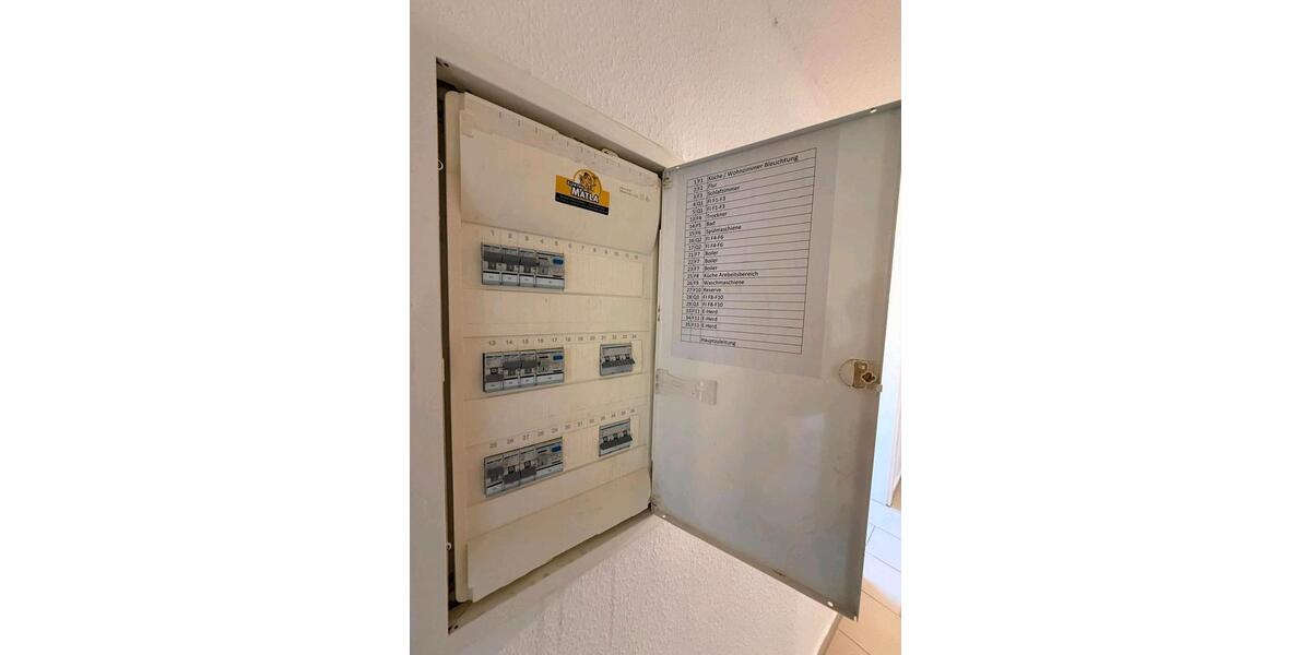 Etagenwohnung Sandhausen - 2 Zimmer, 49 m&sup2;, 159.000&euro; | Angebot:25235598