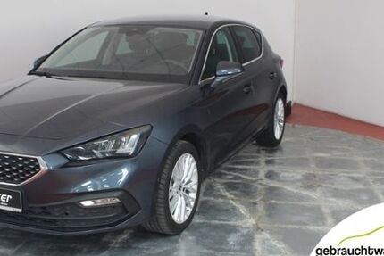 Seat Leon 39.764 km 21.949 &euro; Detmold 32760
