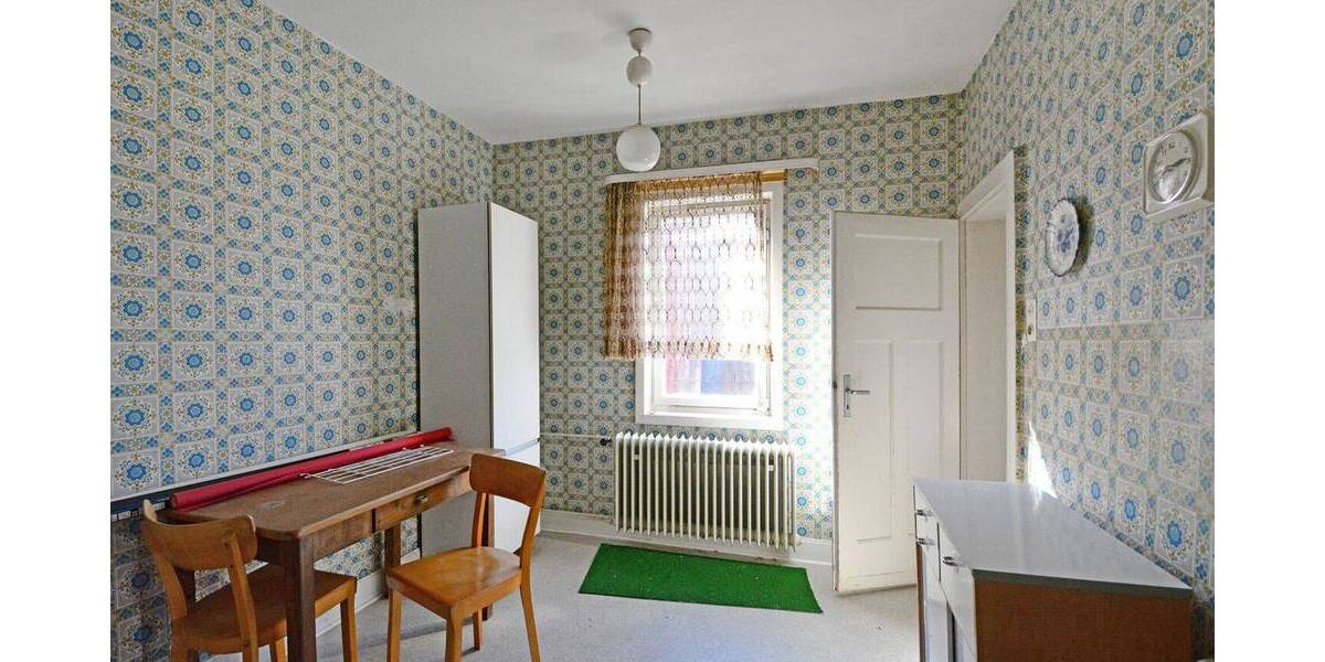 Mehrfamilienhaus, Wohnhaus Wolfhagen - 9 Zimmer, 258 m&sup2;, 180.000&euro; | Angebot:26763338