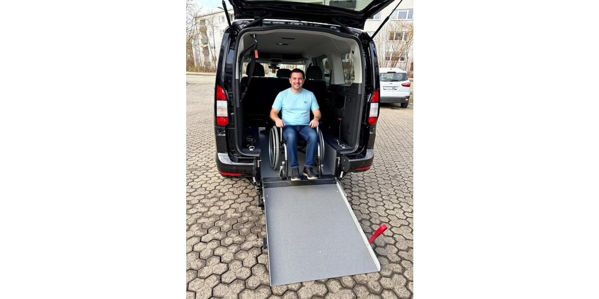 Ford Tourneo Connect 10.046 km 40.500 &euro; Wolfhagen 34466