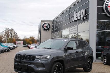 Jeep Compass 19.000 km 23.890 &euro; Würzburg 97076