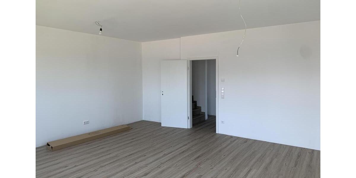 Reihenhaus Willich - 4 Zimmer, 172 m&sup2;, 1.989&euro; | Angebot:24816553