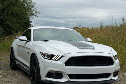 Ford Mustang 9.335 km 47.450 &euro; Pirna 01796