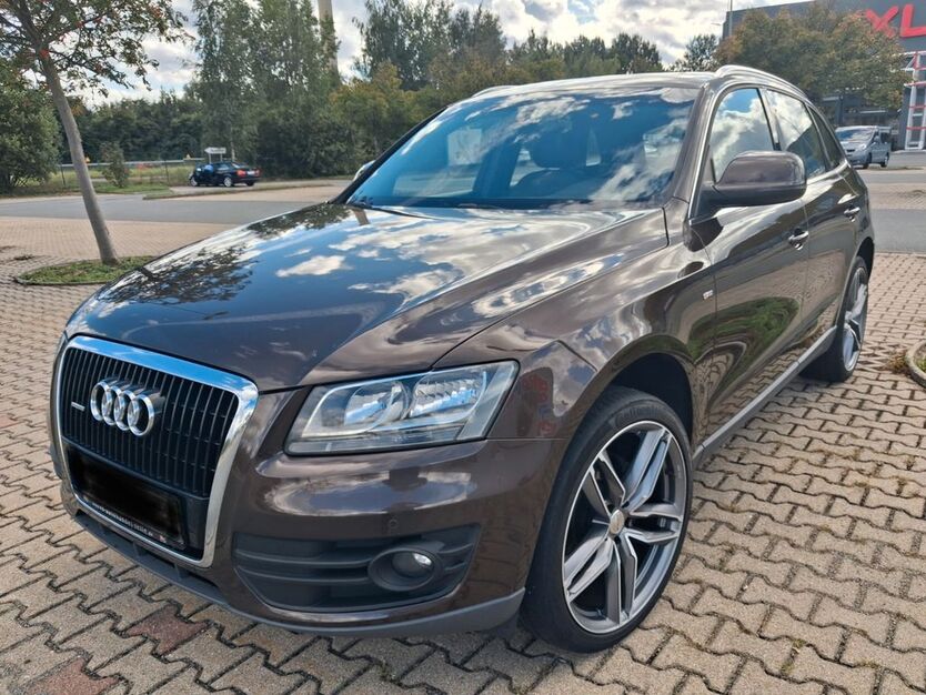 Audi Q5 242.000 km 8.500 € Chemnitz 09125