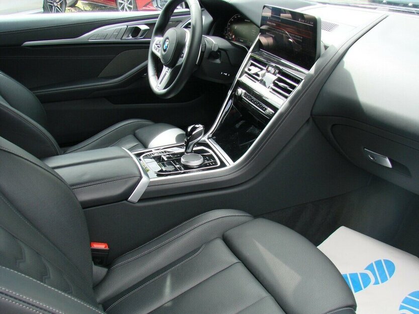 M850 Coupé xDrive 360° Laser Navi HeadUp SoftClose