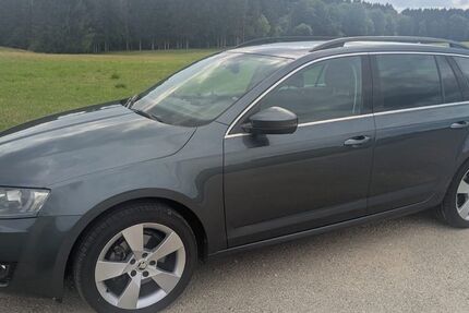 Skoda Octavia 105.000 km 9.990 &euro; Sigmaringendorf 72517