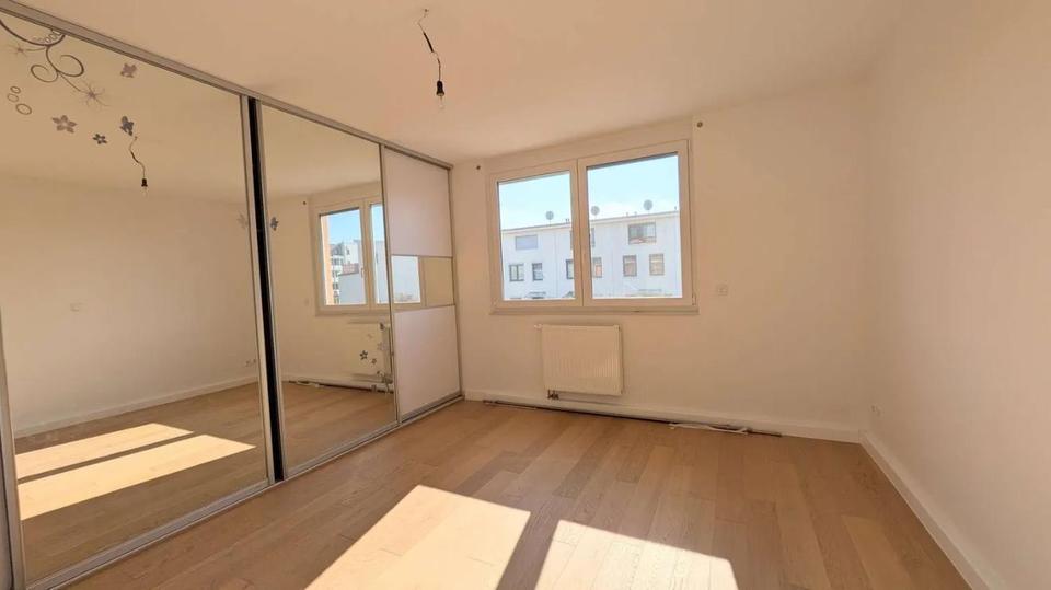 Reihenhaus Berlin Spandau - 4.5 Zimmer, 120 m&sup2;, 680.000&euro; | Angebot:26822573