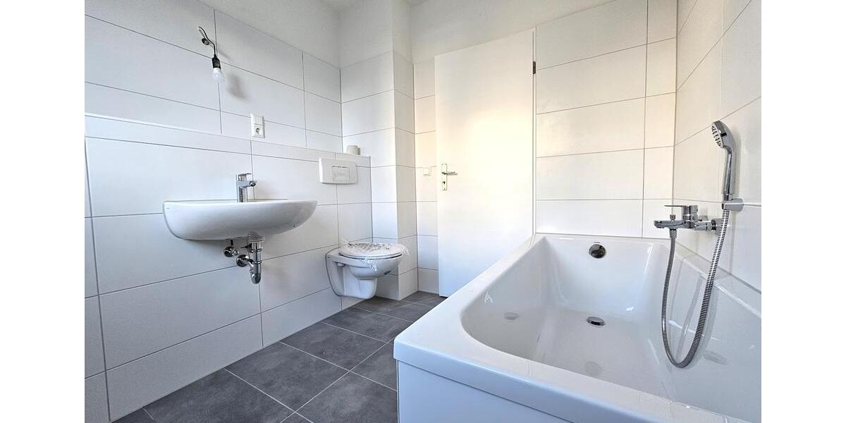 Erdgeschoßwohnung Halle (Saale) Am Wasserturm/Thaerviertel - 1 Zimmer, 45 m&sup2;, 357&euro; | Angebot:23817010