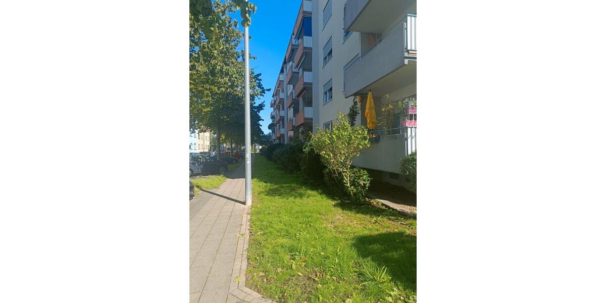 Etagenwohnung Karlsruhe Innenstadt-Ost - 2 Zimmer, 67 m&sup2;, 289.000&euro; | Angebot:27016755