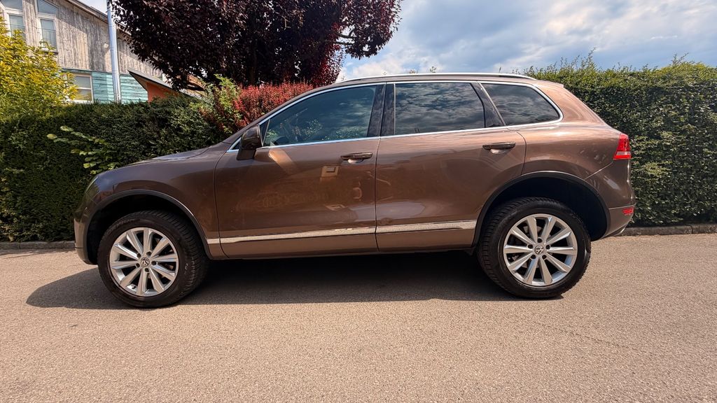 VW Touareg 187.000 km 9.900 &euro; Lindau 88131