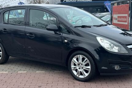 Opel Corsa 124.988 km 4.990 &euro; BERLIN 13127