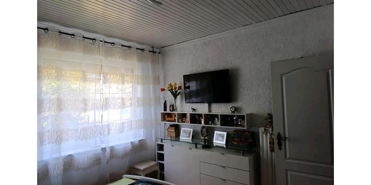Bungalow Dortmund Brackel - 3 Zimmer, 120 m&sup2;, 330.000&euro; | Angebot:26766486