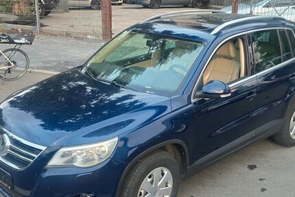 VW Tiguan 209.931 km 3.400 &euro; Berlin 13599