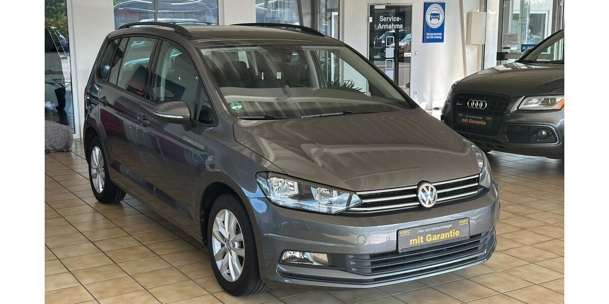 VW Touran 150.388 km 10.999 &euro; Neustadt 67433