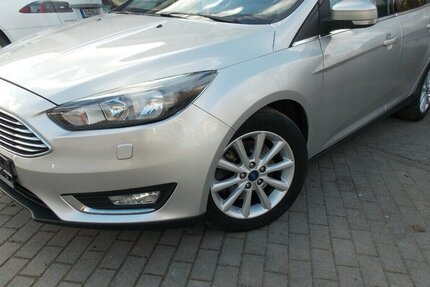 Ford Focus 1.5 Titanium Navi