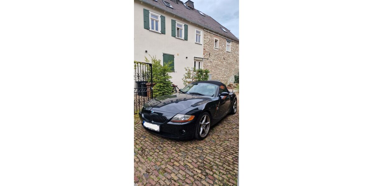 BMW Z4 204.679 km 12.400 &euro; Berlin 10997
