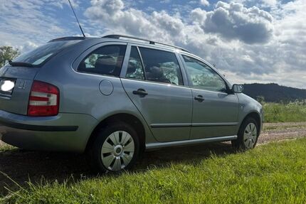 Skoda Fabia 150.200 km 2.499 &euro; salmtal 54528