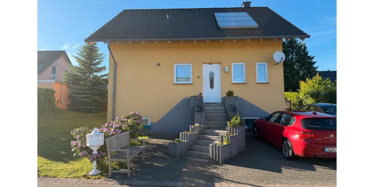 Einfamilienhaus Hermeskeil - 6 Zimmer, 150 m&sup2;, 380.000&euro; | Angebot:26993991