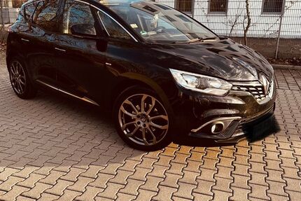 Renault Scenic 60.492 km 12.000 &euro; Grafrath 82284