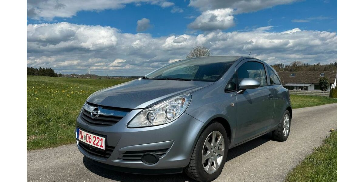Opel Corsa 220.000 km 2.000 &euro; Deißlingen 78652