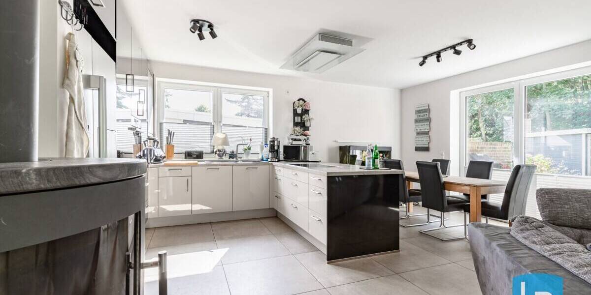 Einfamilienhaus Eutin - 7 Zimmer, 194 m&sup2;, 729.000&euro; | Angebot:26557712