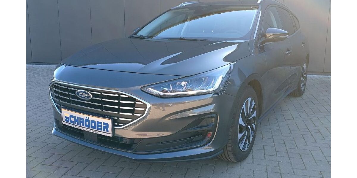 Ford Focus 15.000 km 26.990 &euro; Neubrandenburg 17036