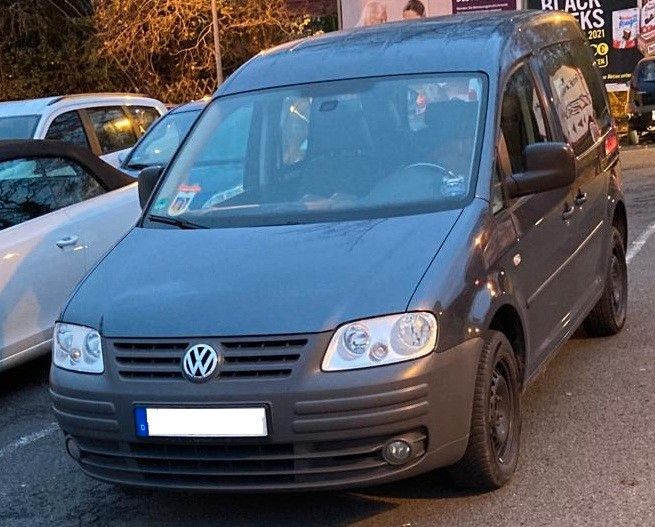 VW Caddy 161.000 km 5.850 &euro; Unna 59423
