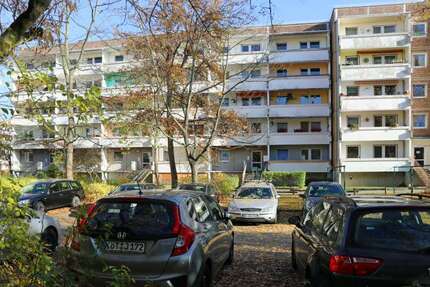 Wohnung Dessau-Roßlau Roßlau - 1 Zimmer, 40 m&sup2;, 240&euro; | Angebot:26813535