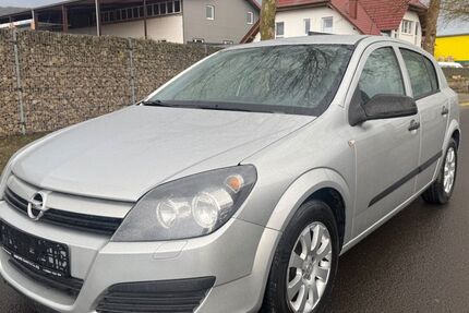 Opel Astra 144.815 km 2.999 &euro; Alheim-Heinebach 36211