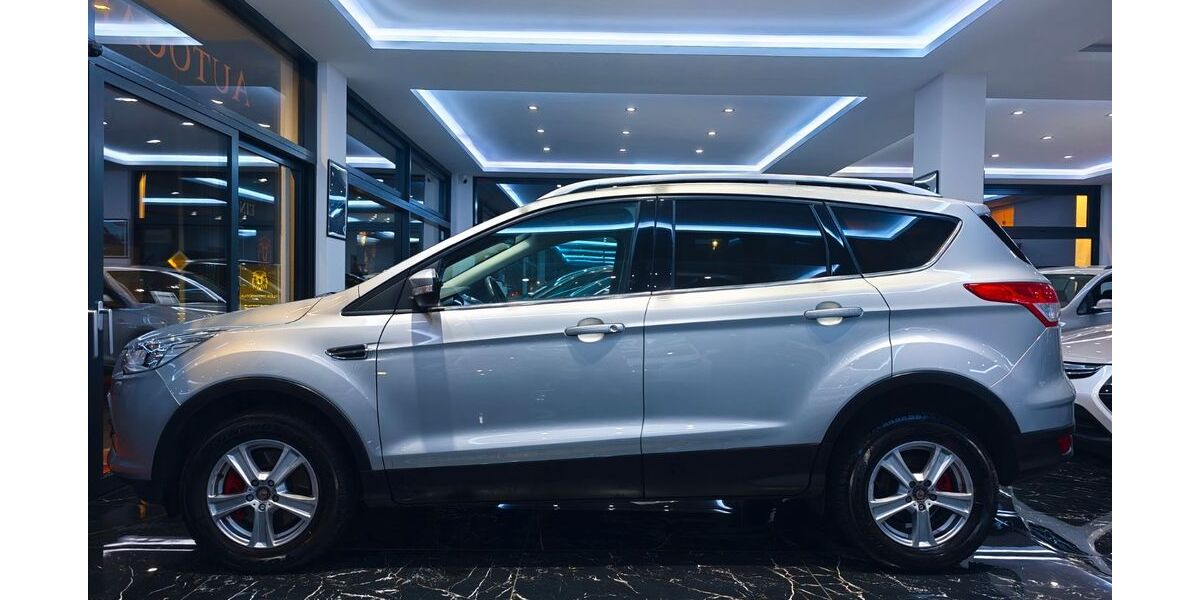 Ford Kuga 115.862 km 10.500 &euro; Denkingen 78588