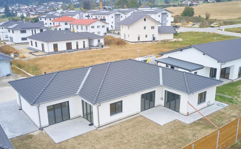 Bungalow Simbach am Inn - 3 Zimmer, 116 m&sup2;, 495.000&euro; | Angebot:25614716