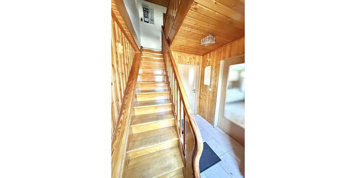 Doppelhaushälfte Püchersreuth Ilsenbach - 6 Zimmer, 131 m&sup2;, 65.000&euro; | Angebot:25375079