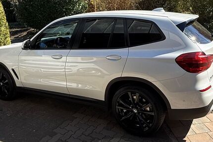 BMW X3 130.000 km 29.900 &euro; Hamburg 22397